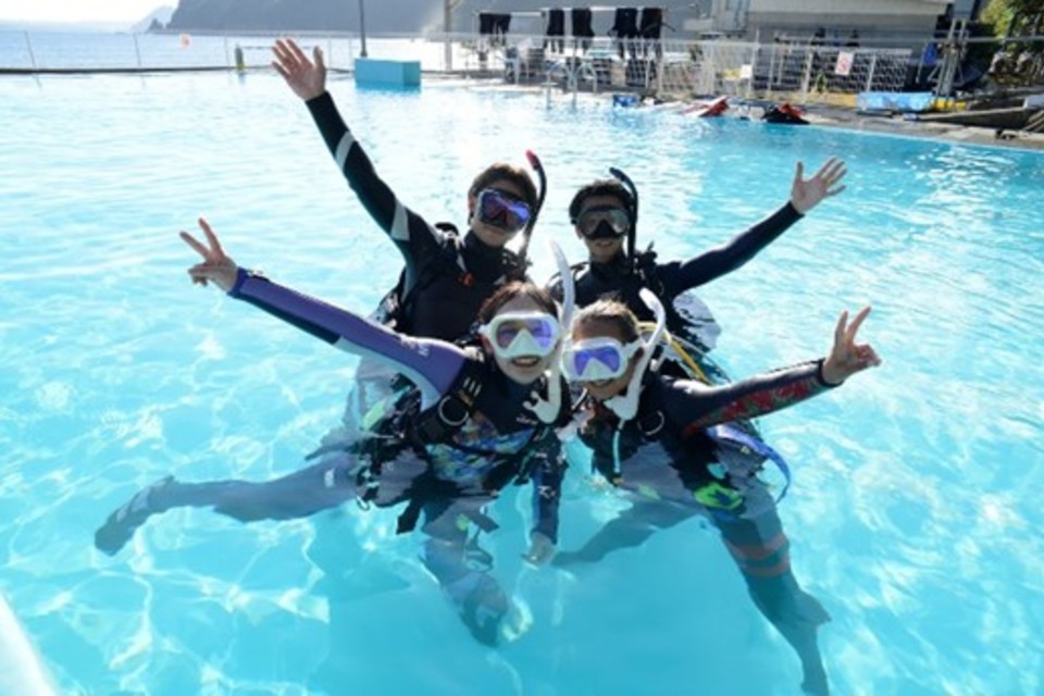 シュノーケリング教室（温水プール）の画像